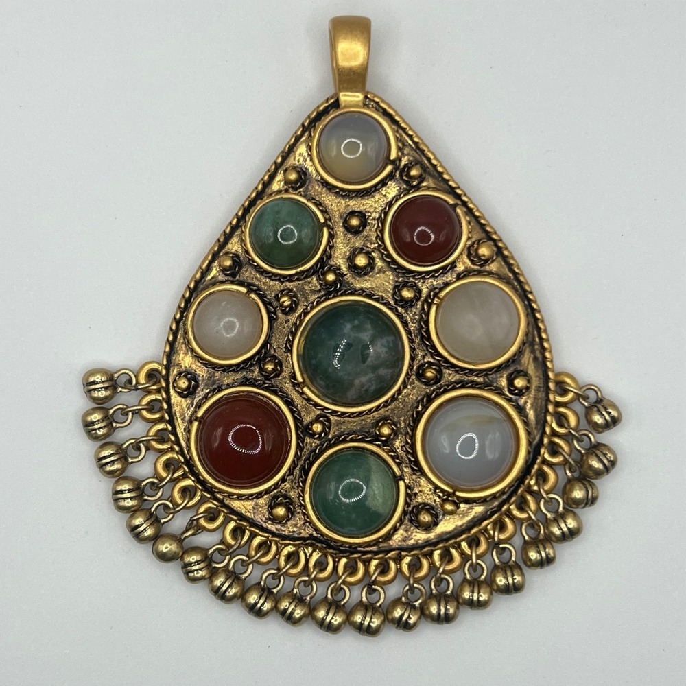 Cabi Vintage Gold Tone Pendant Necklace‎ Cabochon Stones Red Green White Boho